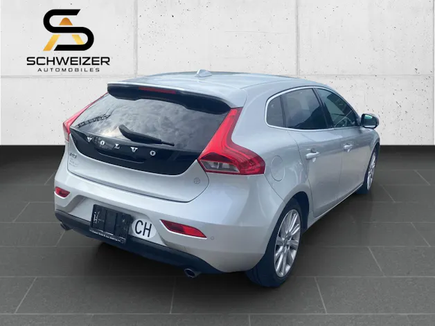 Volvo V40 D4 Summum Geartronic