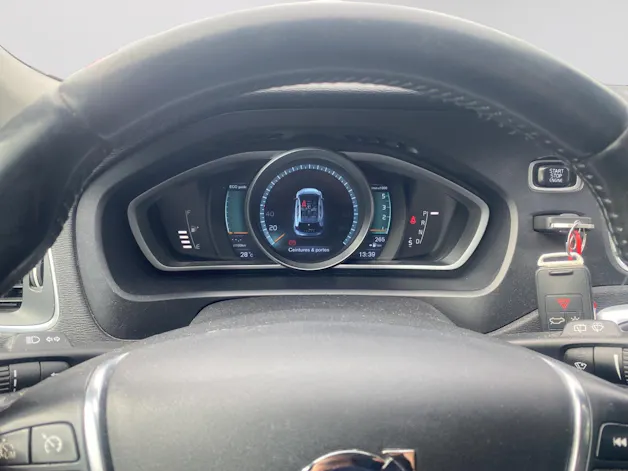 Volvo V40 D4 Summum Geartronic