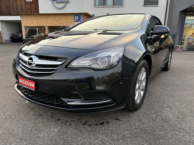 Opel Cascada 1.4i 16V Turbo Cosmo