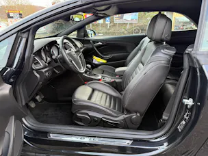 Opel Cascada 1.4i 16V Turbo Cosmo