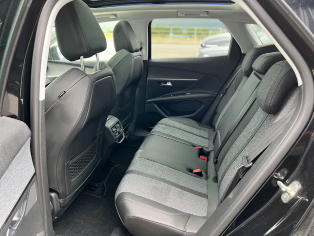 Peugeot 3008 1.6 THP Allure EAT