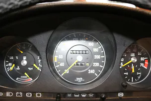 Mercedes-Benz SL 300
