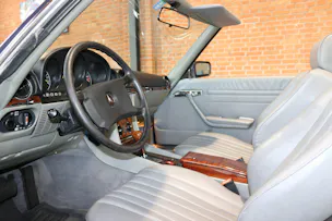 Mercedes-Benz SL 300