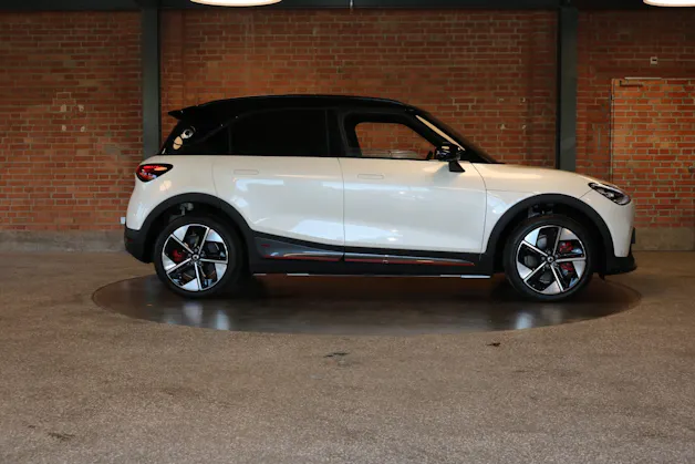 Smart #1 66 kWh Brabus AWD, 428 PS, Aktions-Leasing 0% oder Cash-Prämie CHF 4'000.-, in 2-3 Wochen verfügbar
