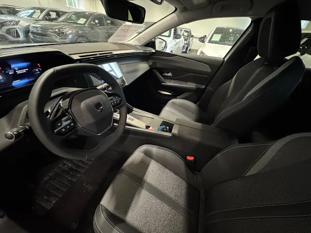 Peugeot 308 1.2 HEV 145 Allure