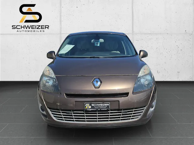 Renault Grand Scénic 2.0 16V Dynamique X-Tronic CVT