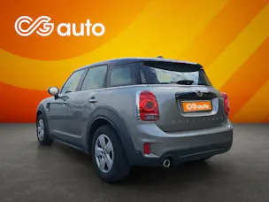 Mini Countryman Cooper FWD Steptronic DKG