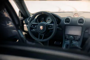 Porsche 718 Cayman GT4 RS PDK