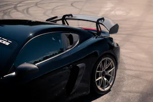 Porsche 718 Cayman GT4 RS PDK