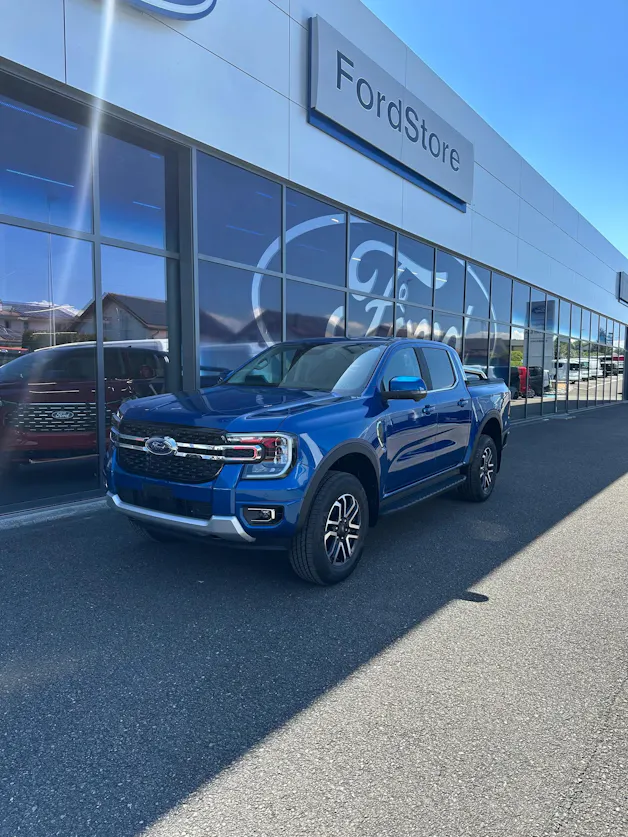 Ford Ranger dcab.pick-up 2.0 EcoBlu Limited/170CV/Aut.
