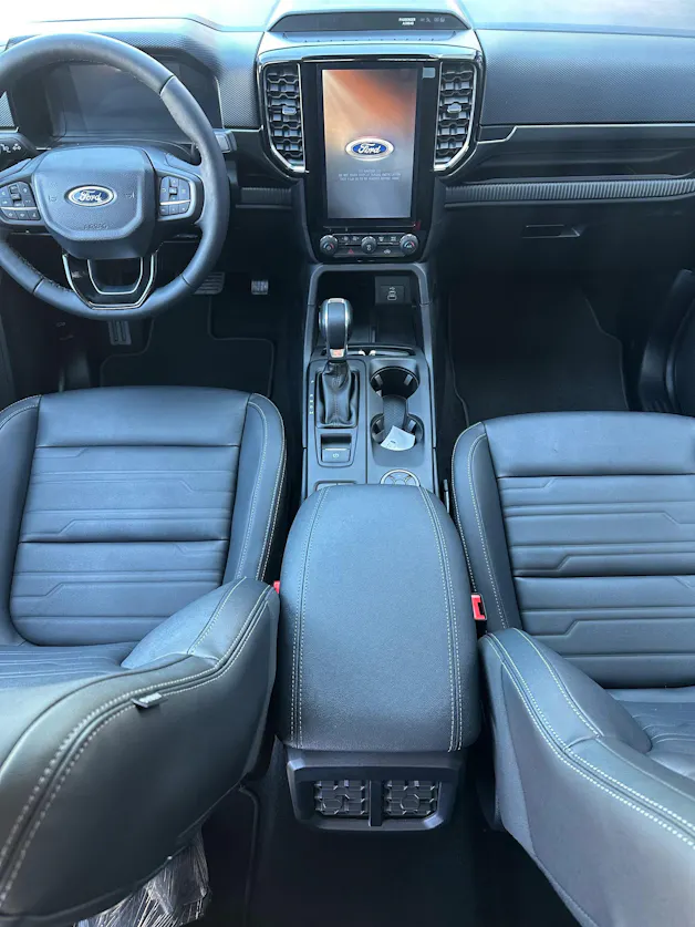 Ford Ranger dcab.pick-up 2.0 EcoBlu Limited/170CV/Aut.