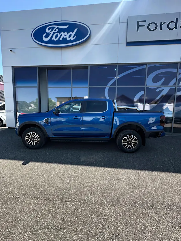 Ford Ranger dcab.pick-up 2.0 EcoBlu Limited/170CV/Aut.