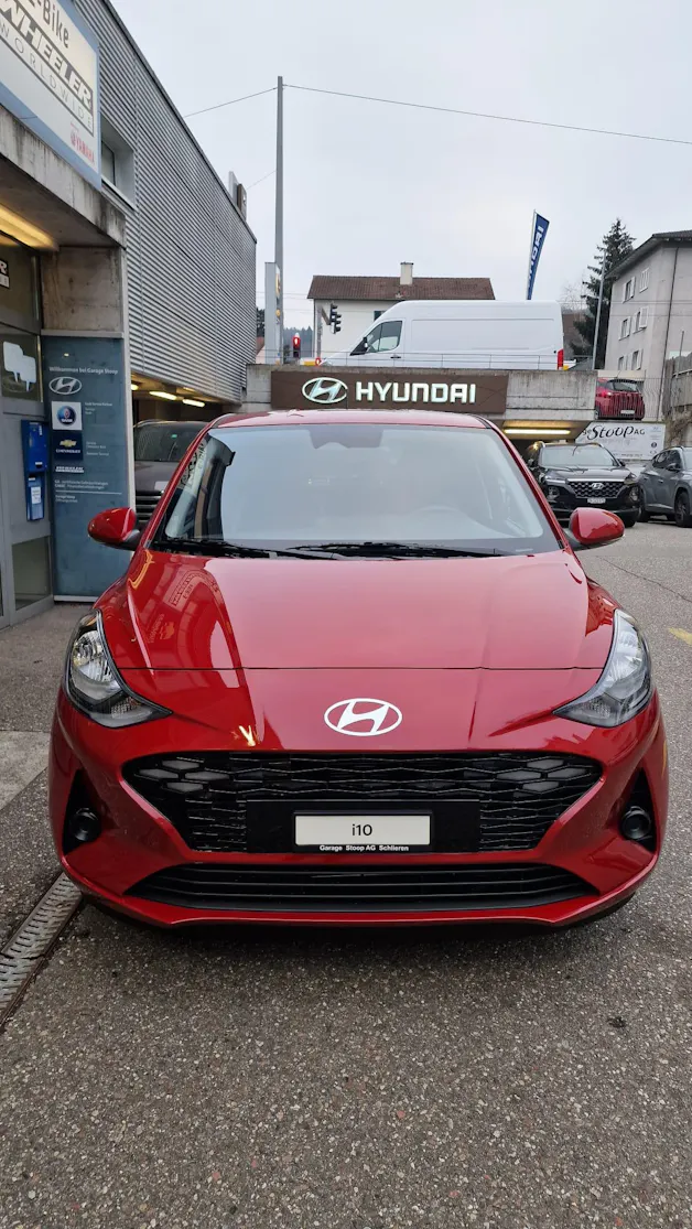 Hyundai i10 1.2 Amplia AMT5