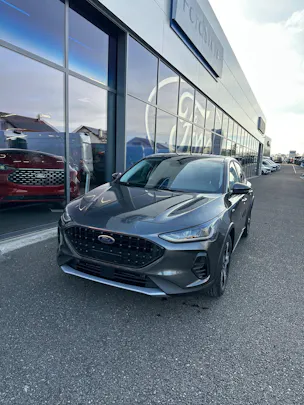Ford Focus 1.0i EcoB Hybrid 155 Act Active X/155CV/Aut.