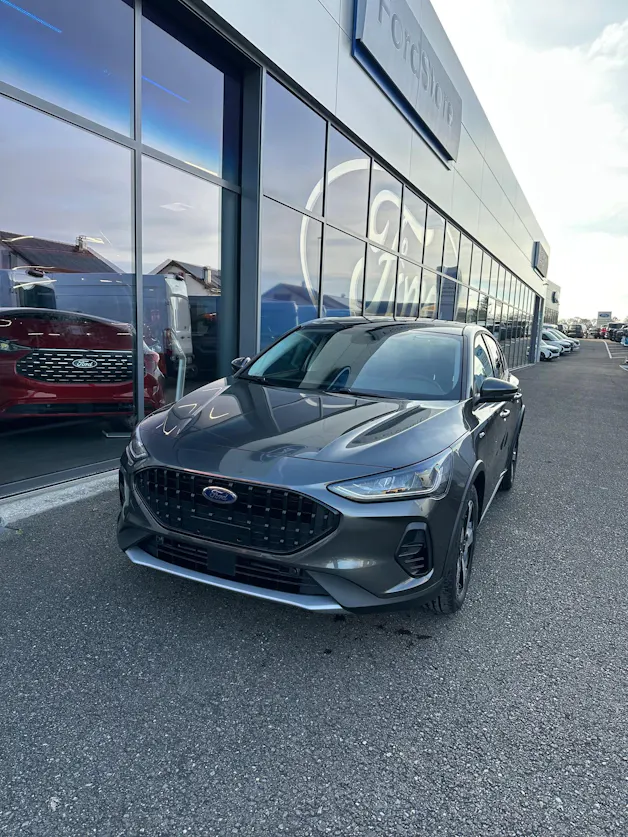 Ford Focus 1.0i EcoB Hybrid 155 Act Active X/155CV/Aut.