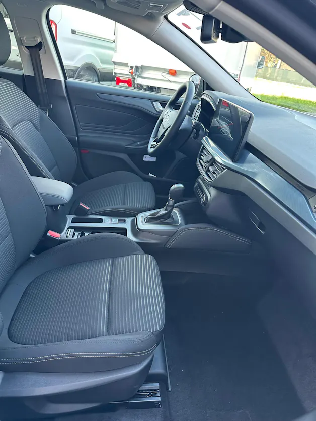 Ford Focus 1.0i EcoB Hybrid 155 Act Active X/155CV/Aut.