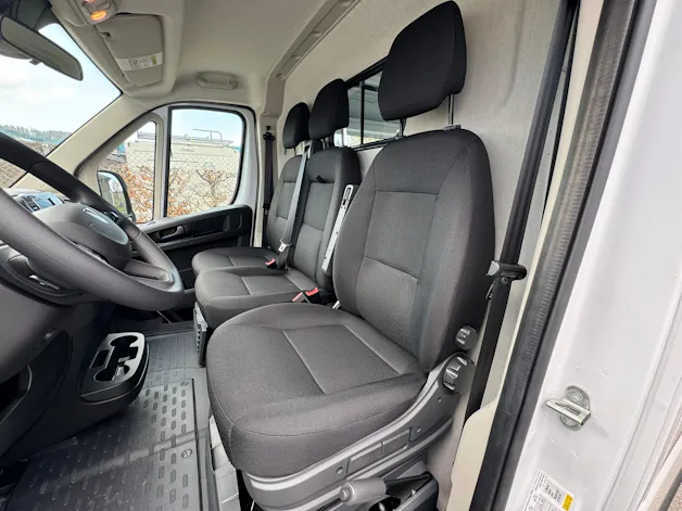 Peugeot Boxer 2.2 HDI 335 L2H2