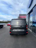 Ford Transit Custom Van 320 L1 2.0 EcoBl Trend/136CV/Aut.