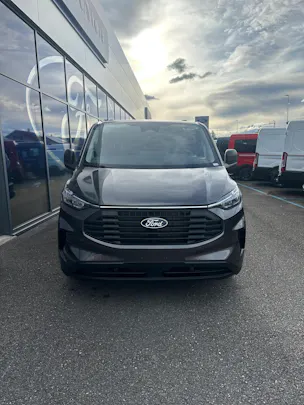 Ford Transit Custom Van 320 L1 2.0 EcoBl Trend/136CV/Aut.