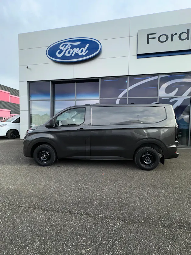Ford Transit Custom Van 320 L1 2.0 EcoBl Trend/136CV/Aut.