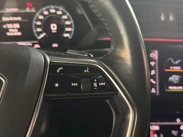 Audi e-tron 55 quattro