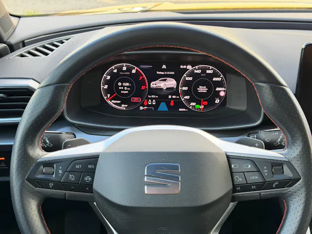 SEAT Leon 1.5 eTSI 150 FR DSG