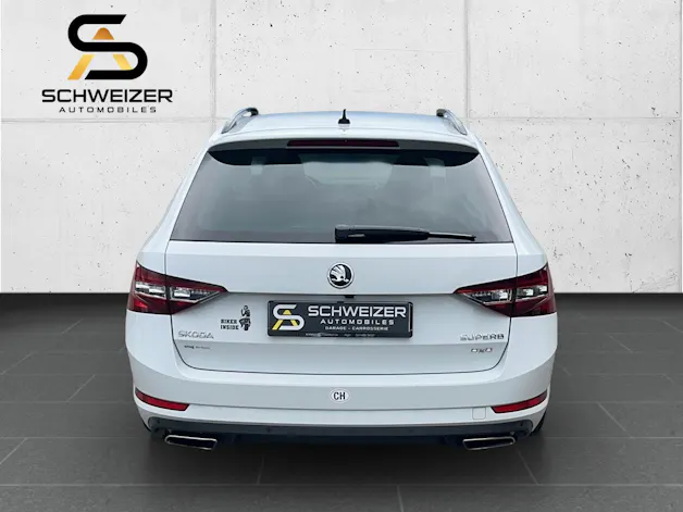 Škoda Superb Combi 2.0 TSI Sport Line DSG 4x4