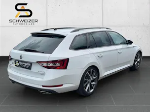 Škoda Superb Combi 2.0 TSI Sport Line DSG 4x4