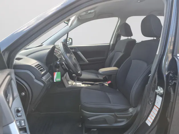 Subaru Forester 2.0i Swiss Lineartronic