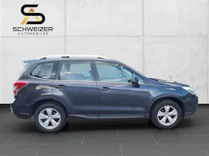 Subaru Forester 2.0i Swiss Lineartronic