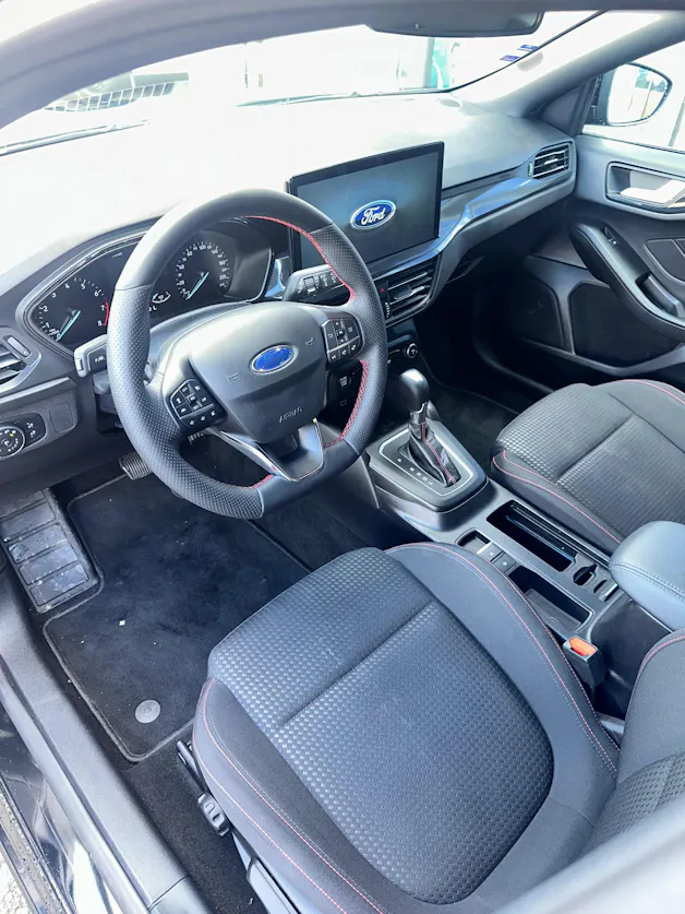 Ford Focus Station Wagon 1.0i EcoB ST-Line/155CV/Aut.
