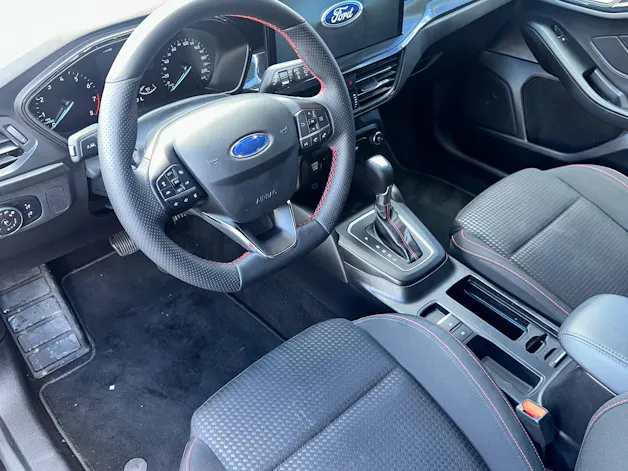 Ford Focus Station Wagon 1.0i EcoB ST-Line/155CV/Aut.