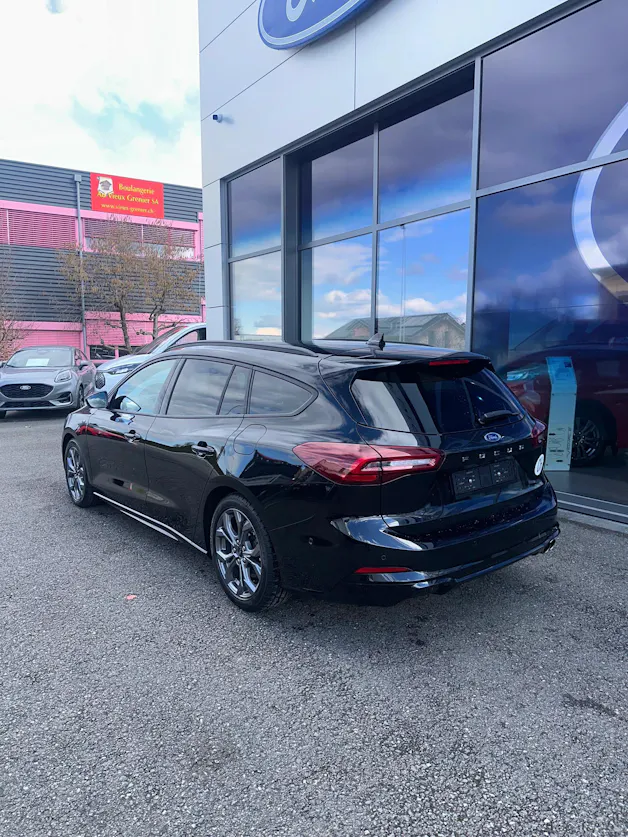 Ford Focus Station Wagon 1.0i EcoB ST-Line/155CV/Aut.