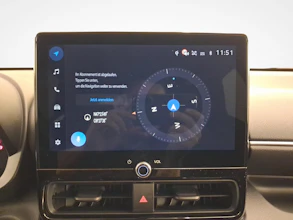https://vehicle.imgix.net/4084553/eee66464-8830-4573-a044-ead48d96cead.jpg