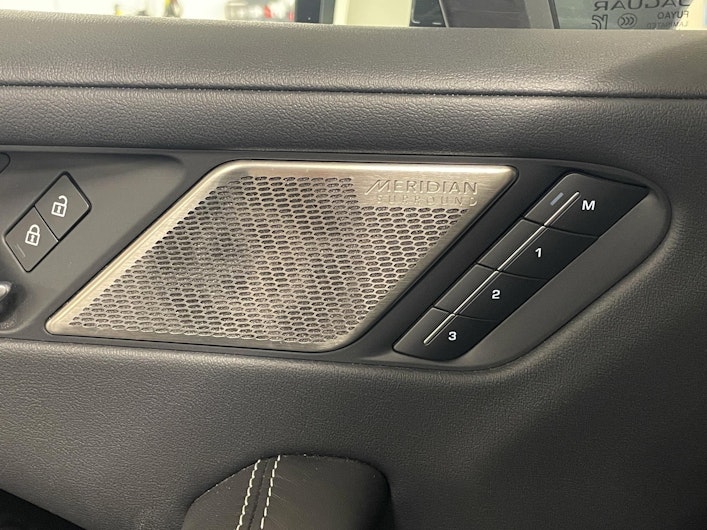 Vehicle image JAGUAR I-PACE