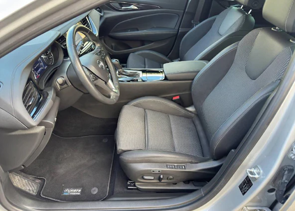 Fahrzeugbild 4 Fahrzeugbild 4