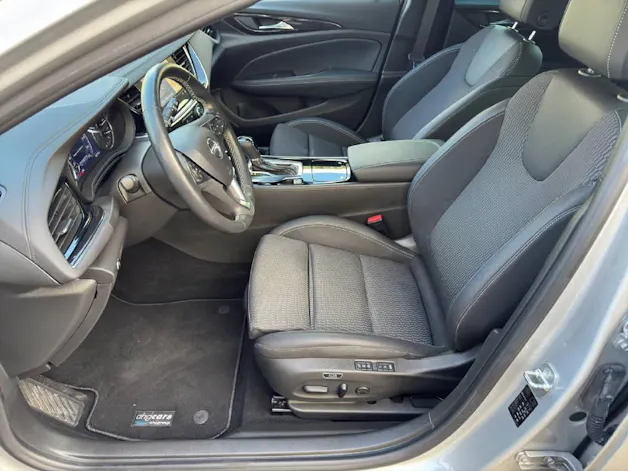 Opel Insignia Sports Tourer 2.0 T Elegance