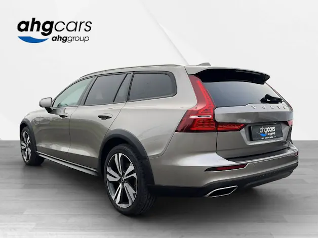 Volvo V60 Cross Country 2.0 D4 AWD