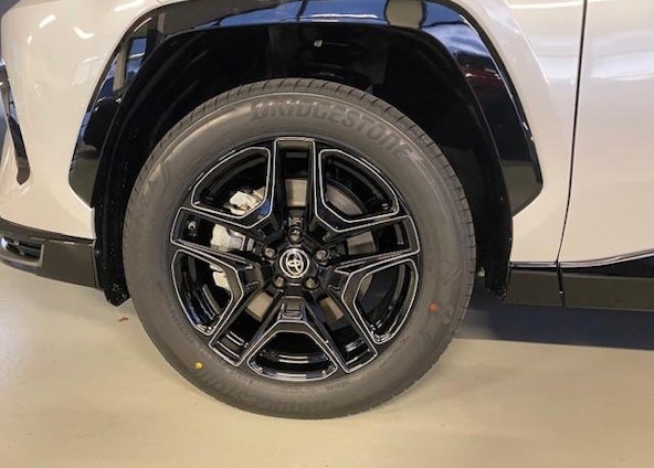 Vehicle image 7 Vehicle image 7