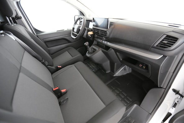 Vehicle image 7 Vehicle image 7