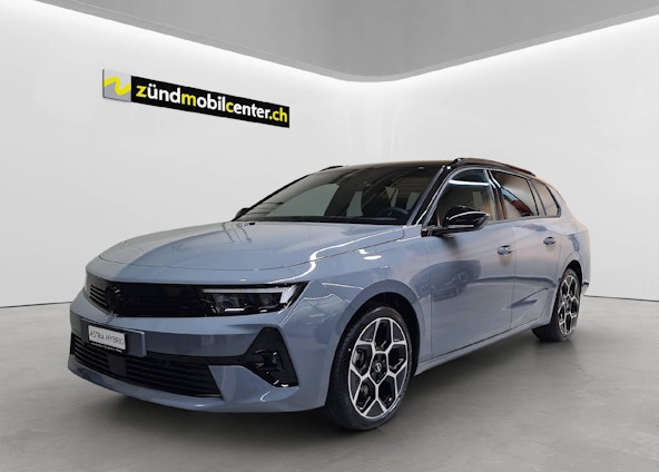 First vehicle image First vehicle image