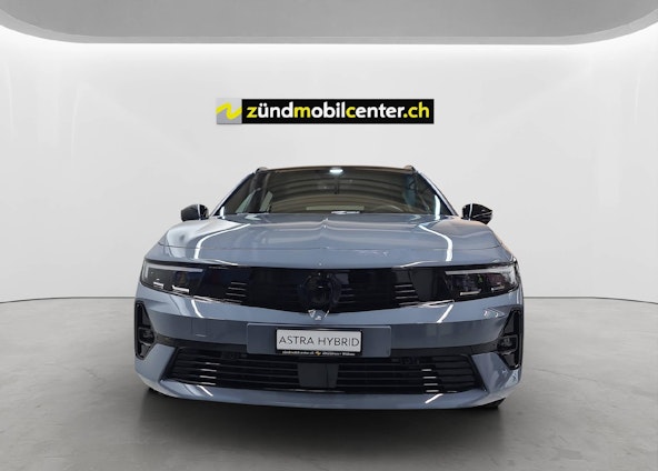 Vehicle image 4 Vehicle image 4