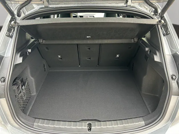BMW 230e xDrive paddles Active Tourer