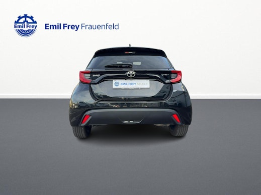 TOYOTA Yaris 1.5 VVT-i HSD Trend 3