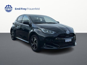 Vehicle image TOYOTA Yaris 1.5 VVT-i HSD Trend