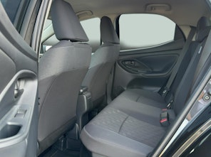 Vehicle image TOYOTA Yaris 1.5 VVT-i HSD Trend