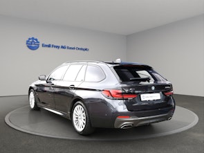 Vehicle image BMW 530e xDrive SAG Touring