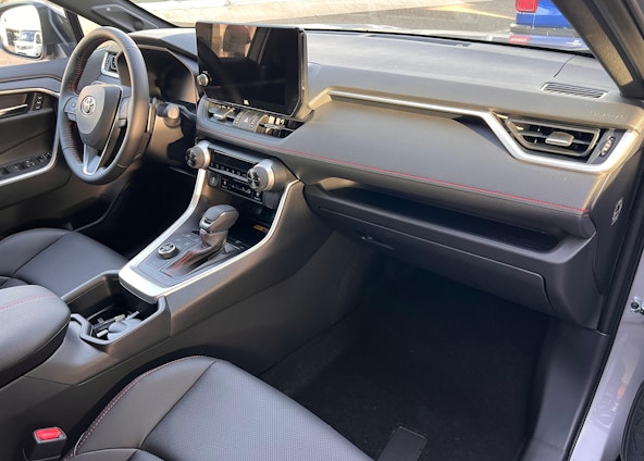 Vehicle image 13 Vehicle image 13