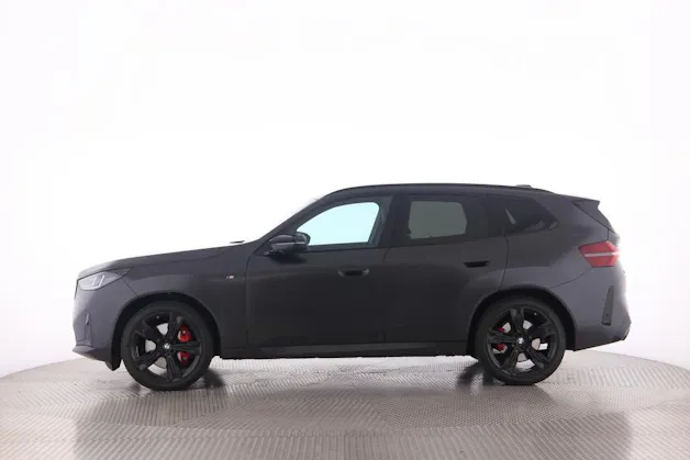BMW X3 M50i