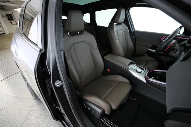 BMW X3 M50i